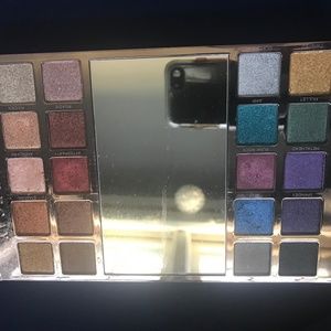 Urban Decay Heavy Metals Eyeshadow palette